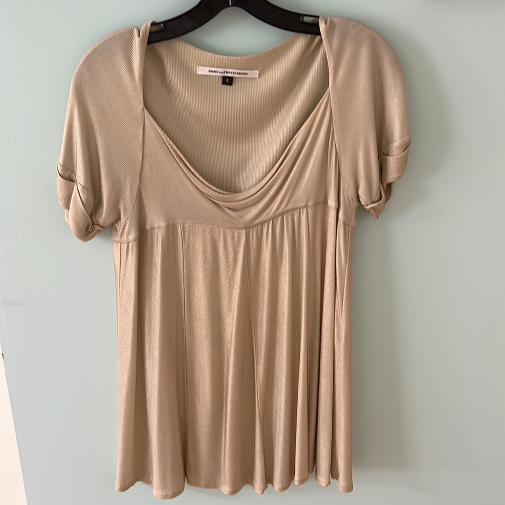 Diane VonFurstenberg goldstone flowy top